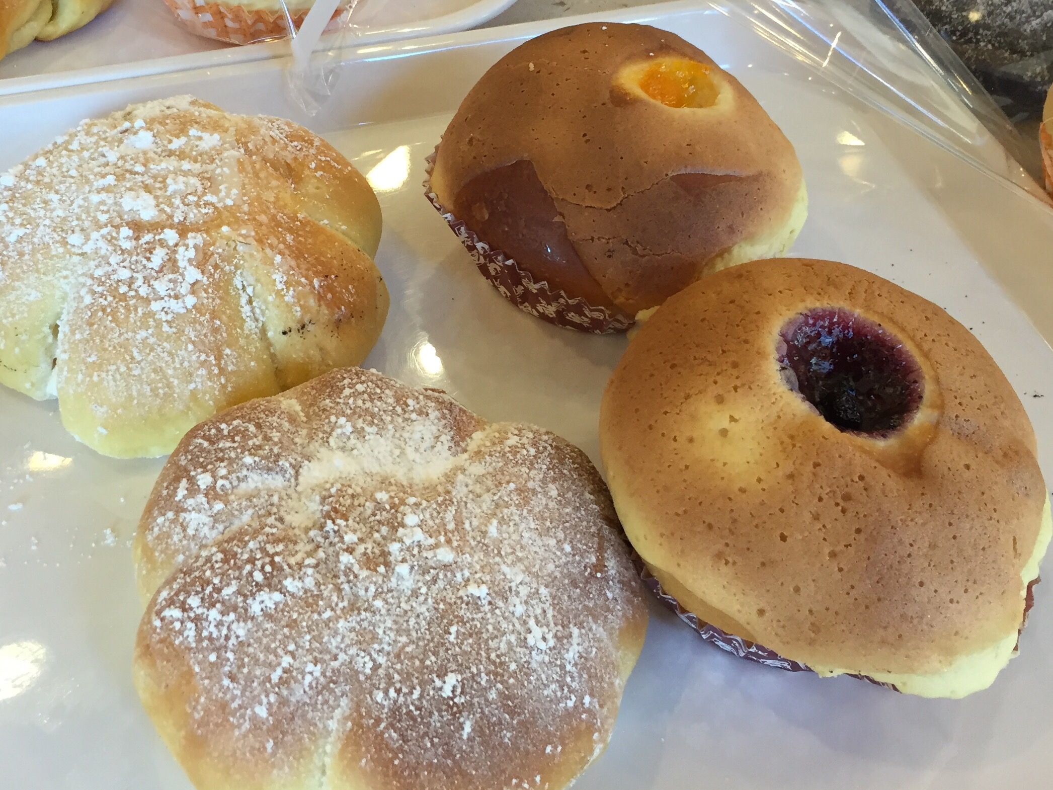 Buena Park:  85°C Bakery